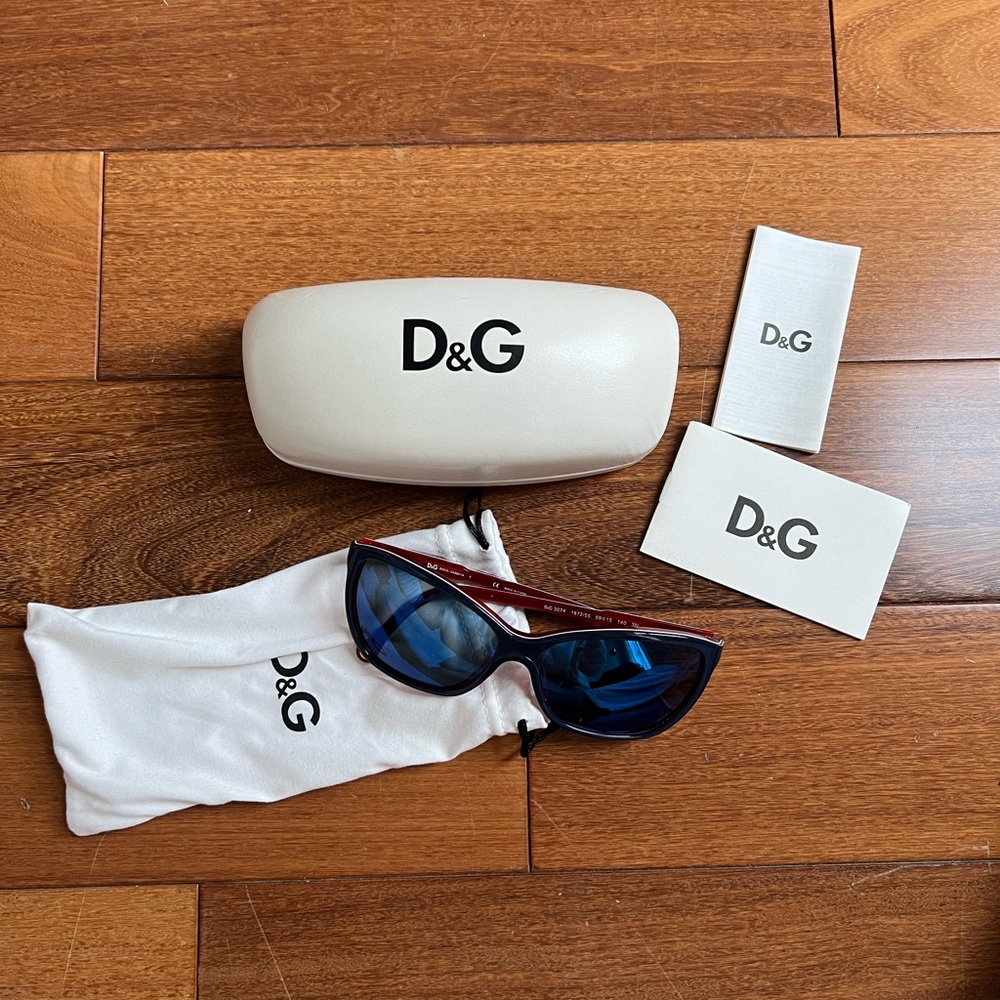 D&G sunglasses in perfect condition